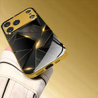 A Luxurious Black And Golden Artistic Textured Case
