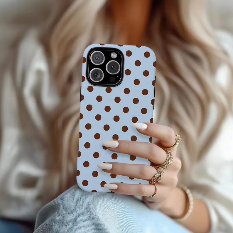 Retro Mocha Dot Case